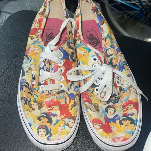 Disney princess mix vans women’s size 9 - Picture 1 of 5
